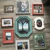 Welcoming Coastal Style Gallery Wall Picture Frames for an Assorted Set of Vintage Photo Frames